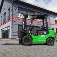 Elektryczny wózek widłowy EP EFL252 (Li-ION)
