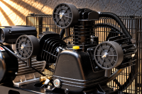 Kompresor tłokowy olejowy 100 l – 400 V, 3 kW, 10 bar, trzytłokowy, wydajność 506 l/min
